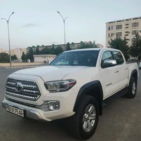 Toyota Tacoma 2016
