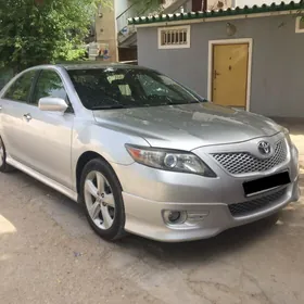 Toyota Camry 2011