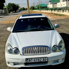 Hyundai Sonata 2004