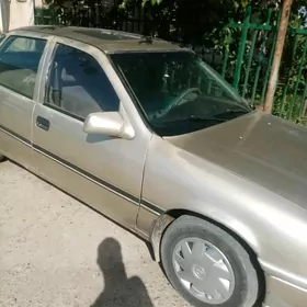 Opel Vectra 1990