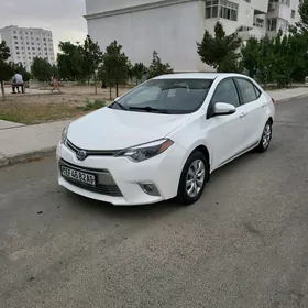 Toyota Corolla 2015