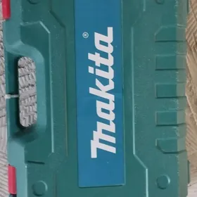 makita drel 26