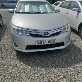 Toyota Camry 2012