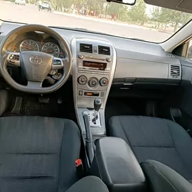 Toyota Corolla 2011