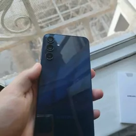 Samsung A15 8 /256