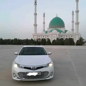 Toyota Avalon 2013
