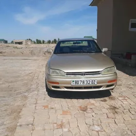 Toyota Camry 1992