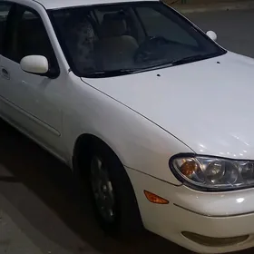 Nissan Maxima 1999