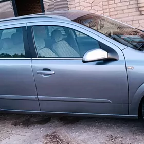 Opel Astra 2004