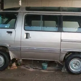 Toyota Town Ace 1989