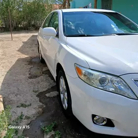 Toyota Camry 2011