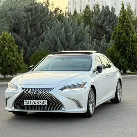 Lexus ES 350 2019