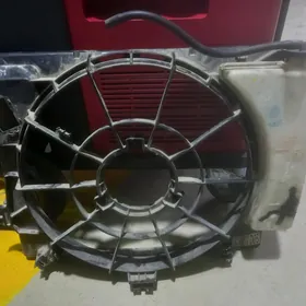 Hyundai Aksent 2012 defizor