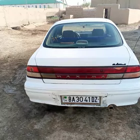 Nissan Maxima 1996