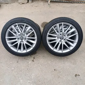 18 lik camry