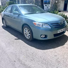Toyota Camry 2010