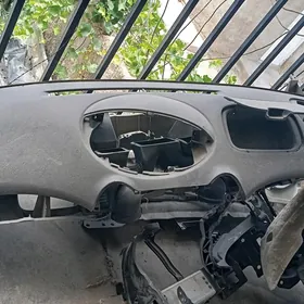 tarpeda yaris eho