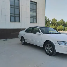 Toyota Camry 1998