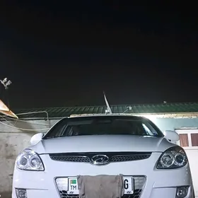 Hyundai Accent 2010