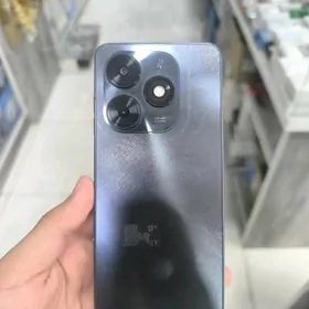 Tecno spark go 2024