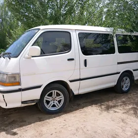 Toyota Hiace 1992
