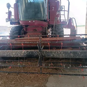 Case STX325 Accusteer 2004