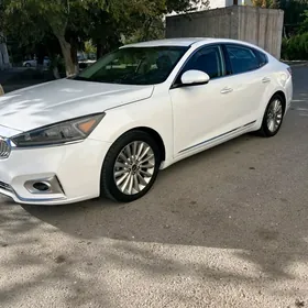 Kia Cadenza 2017