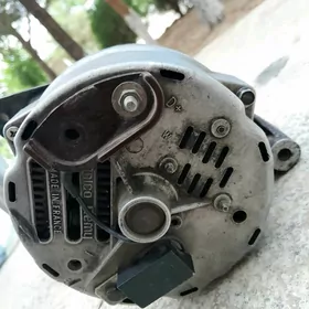 BMW GENERATOR UNIVERSAL MAŠYN