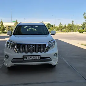 Toyota Land Cruiser Prado 2015