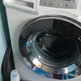 midea
