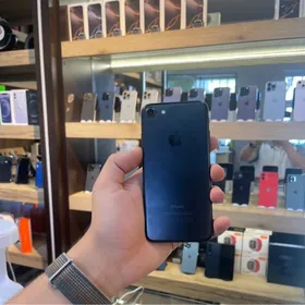 IPHONE 7