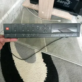 JBL usilitel