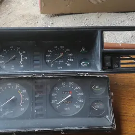 LADA pribor