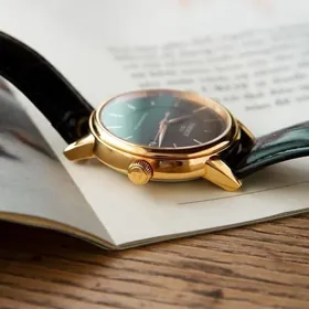 Tissot Sagat Часы