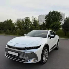Toyota Crown 2023