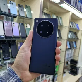 INFINIX  ZERO 40