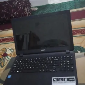 Kompyuter acer