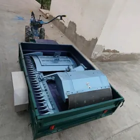 Minitraktor