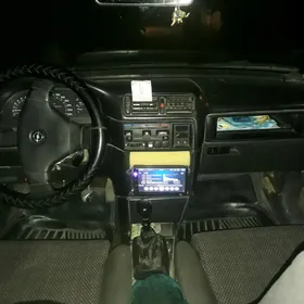 Opel Vectra 1990