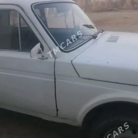 Lada Niva 1983