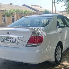 Toyota Camry 2005