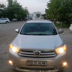 Toyota Highlander 2012