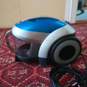 Продам пылесос LG-2000W