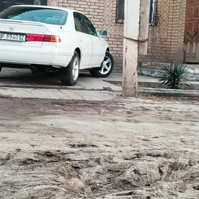 Toyota Camry 1997