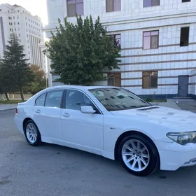BMW 745 2004