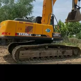 Caterpillar Excavator 2023