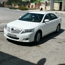 Toyota Camry 2010