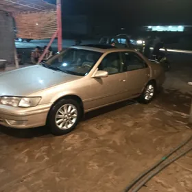 Toyota Camry 1998