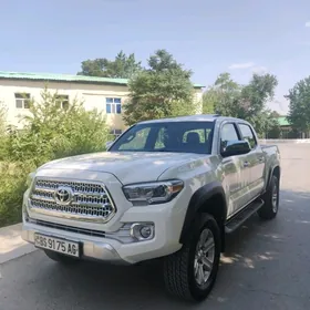 Toyota Tacoma 2016