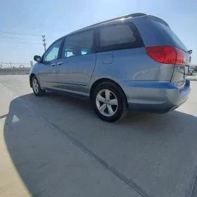 Toyota Sienna 2009